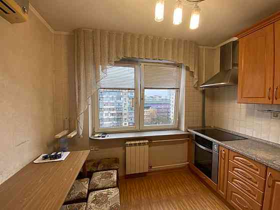 Трикімнатна квартира проспект Оболонський 33А Киев