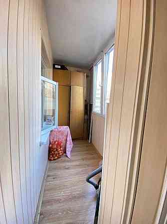 Продам 3-х кімнатну квартиру на зручному 2-му поверсі Рівне