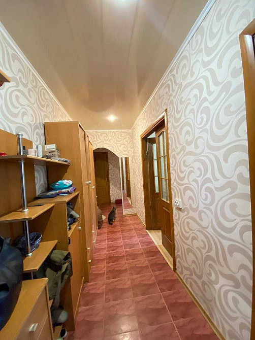 Продам 3-х кімнатну квартиру на зручному 2-му поверсі Рівне - зображення 2