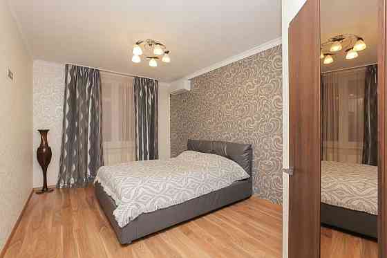 Продам власну 2-кімнатну квартиру в ЖК Озерний, вул. Наумовича, 6 Киев