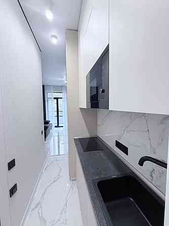 Продам смарт квартиру на берегу моря на 13 фонтана ресторан Кораблик Одесса