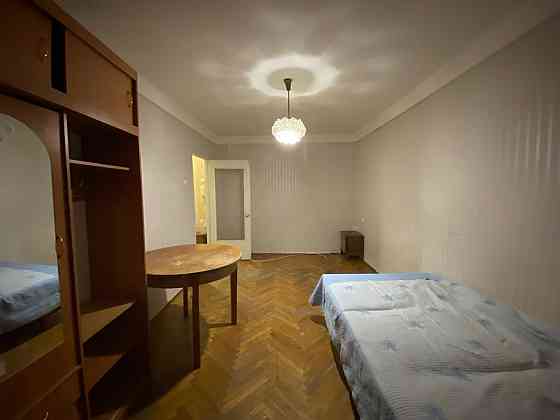 Однокімнатна, вул. Олега Мудрака 23-б, метро Академмістечко Київ