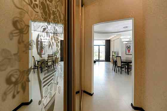 2 сп+ студия, "Rainbow"Аркадийский дворец, до лета Одеса