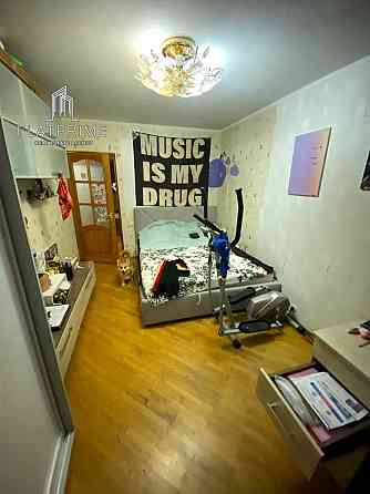 Продаж 3к квартири 67.3 кв. м на бул. Жуля Верна 9 Борщагівка Киев