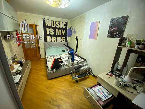 Продаж 3к квартири 67.3 кв. м на бул. Жуля Верна 9 Борщагівка Киев