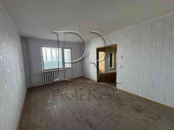 Продаж видової продуман.3кімн.кварт. Урлівська38а Осокорки Киев