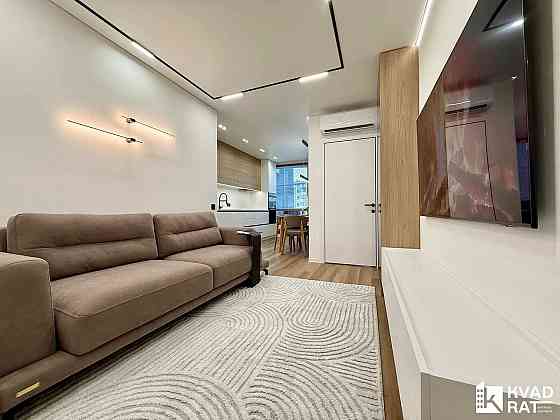 Унікальна квартира, з ДИЗАНЕРСЬКИМ ремонтом, у центрі міста! Благо! Івано-Франківськ