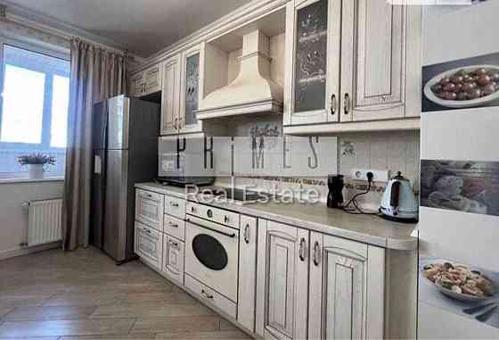 Продаж 3 кімнатна квартира 102м2 вулиця Раїси Окіпної Лівобережна Киев