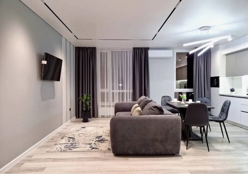 Оренда в самому центрі міста Івано-Франківськ - зображення 2