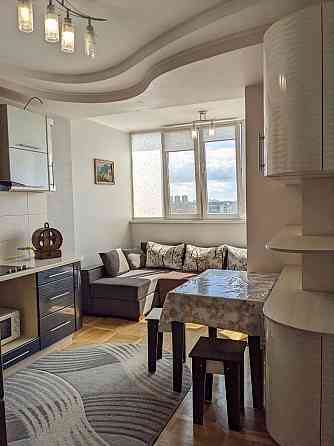 Оренда просторої 1к кв. Вул. Мудрака 66 (Наумова). Біличі. Новий буд. Киев