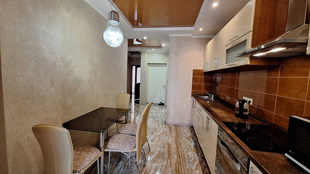 ЖК Комфорт Таун. Здається простора роздільна 2-х кімн.кв.  60 кв.м. Киев - изображение 2