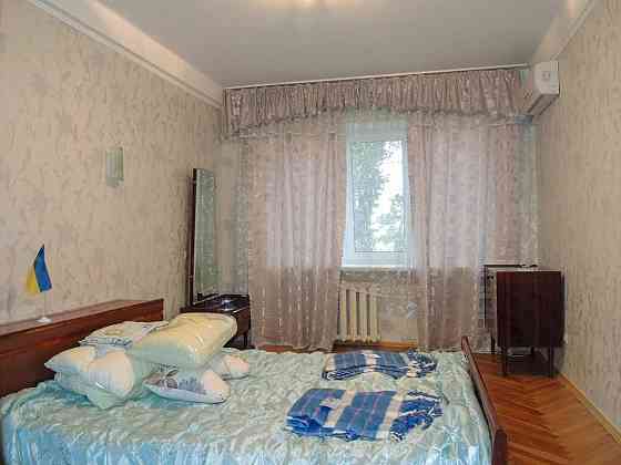 2к. бул. Николая Михновского 8а, м. Лыбидская-Зверинецкая. Киев