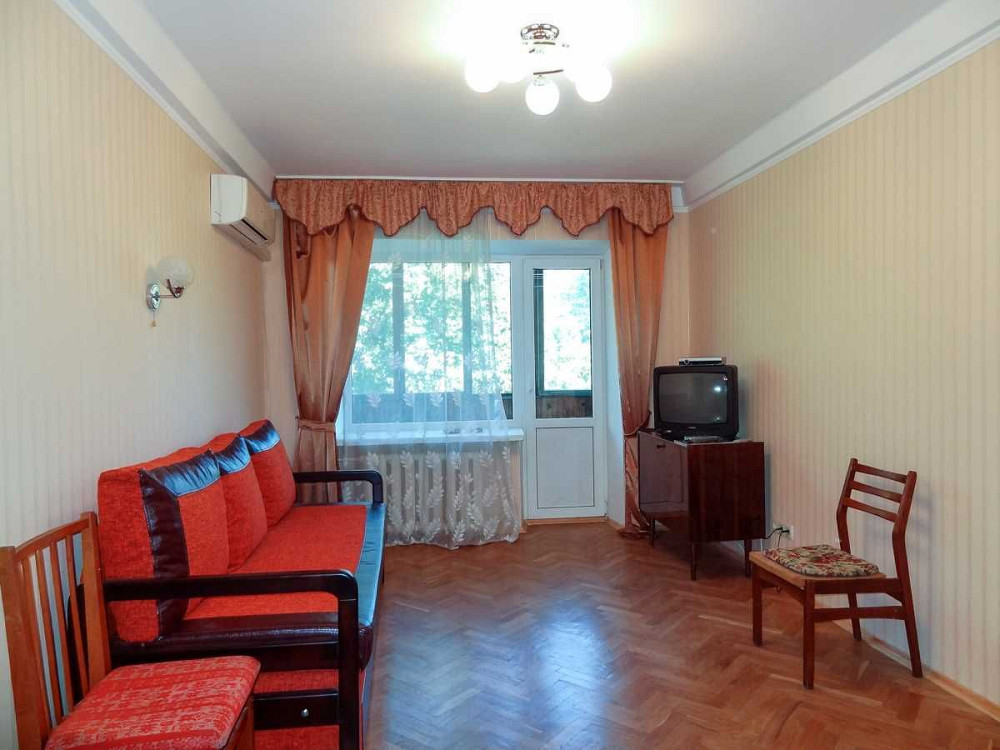 2к. бул. Николая Михновского 8а, м. Лыбидская-Зверинецкая. Киев - изображение 1