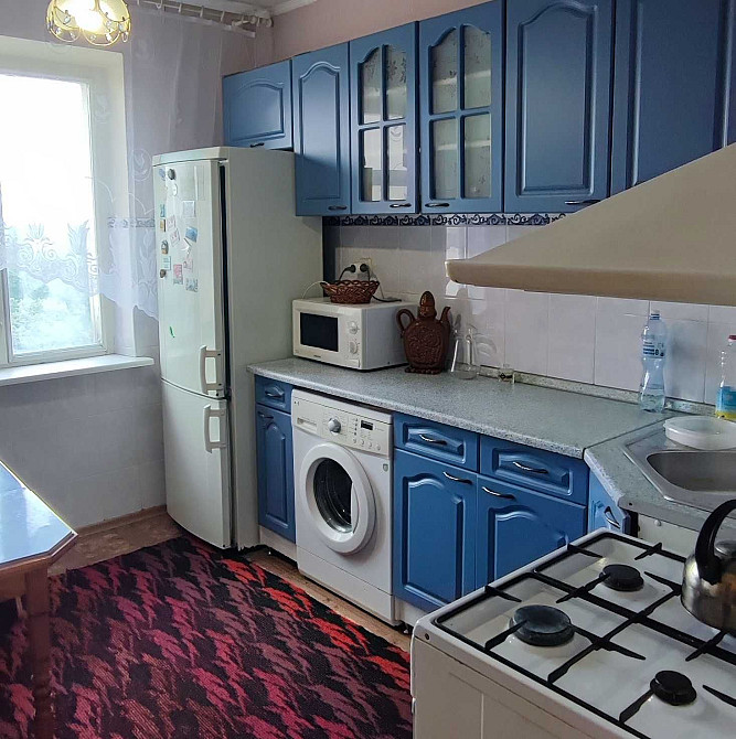 Оренда 3к квартири, 15хв. м.Святошин, вул. Котельникова 25 Киев - изображение 1