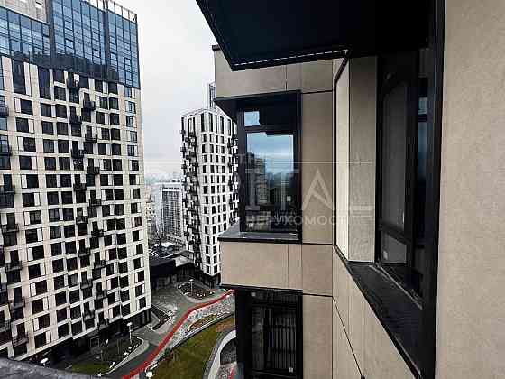 Продаж 2 кімнатної квартири ЖК Triiinity Центр Палац Спорту Київ