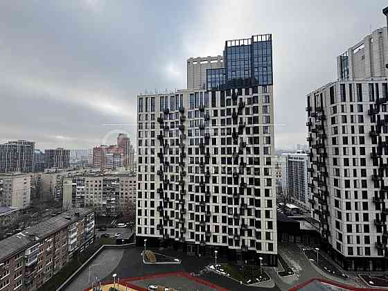 Продаж 2 кімнатної квартири ЖК Triiinity Центр Палац Спорту Київ