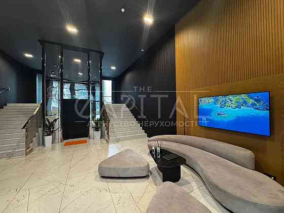 Продаж 2 кімнатної квартири ЖК Triiinity Центр Палац Спорту Київ