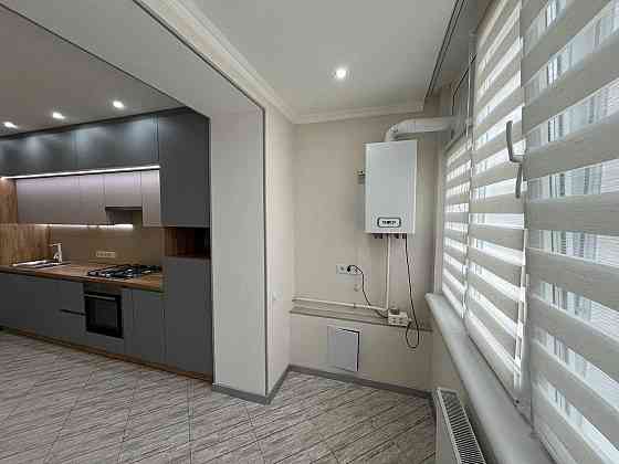 Ідеальна Двокімнатна Квартира 80 м² з Прекрасним Ремонтом та Меблями! Хмельницкий