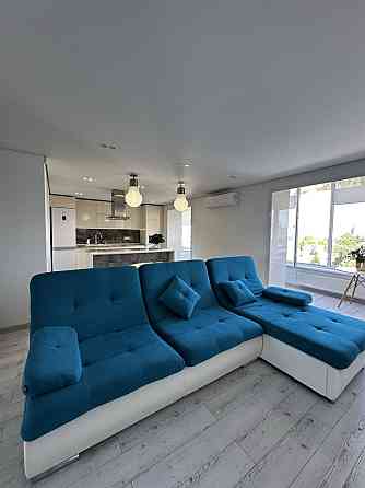 Ціну знижено! 3 кімнатна квартира в центрі міста Черкассы