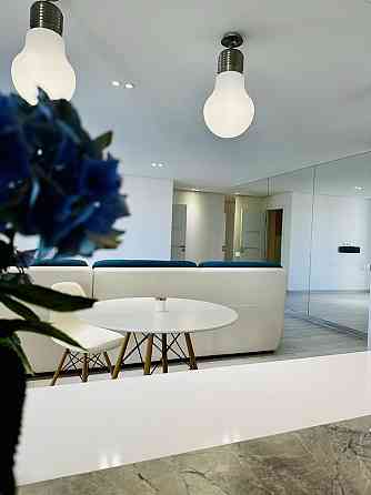 Ціну знижено! 3 кімнатна квартира в центрі міста Черкассы