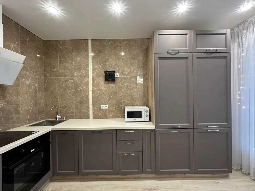 Продаж укомплектованої квартири у ЖК поруч ТРЦ Велес-Мол Івано-Франківськ - зображення 1