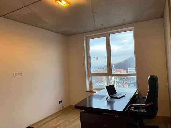 Продам квартиру вул Глибочицька 73, 3 кімнати, Андріївська церква Київ