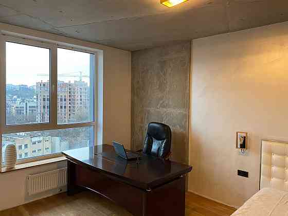 Продам квартиру вул Глибочицька 73, 3 кімнати, Андріївська церква Київ