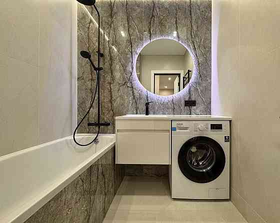 Продам! Вигідно! Двокімнатна поблизу центру міста! Івано-Франківськ