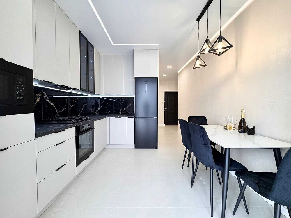 Продам! Вигідно! Двокімнатна поблизу центру міста! Івано-Франківськ - зображення 4