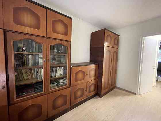 Продам 3-х кімнатну квартиру . Вул. Калинова Дніпро