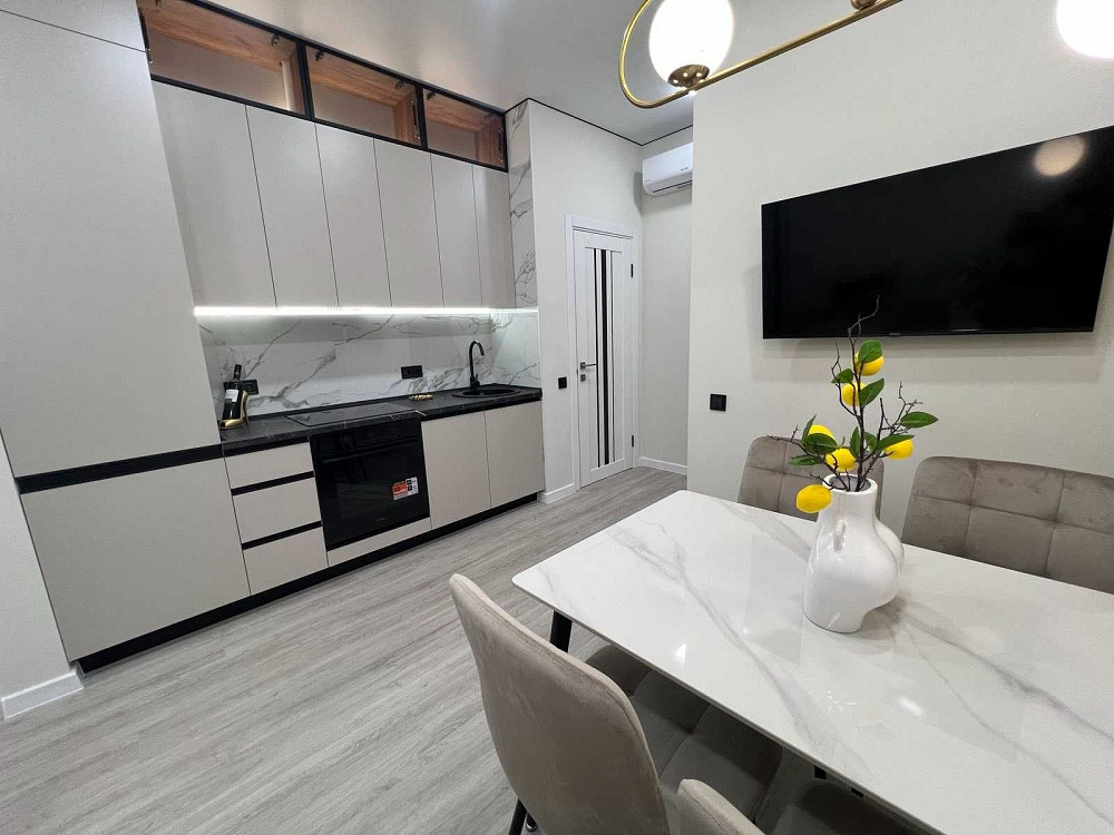 2 кімнатна квартира в сучасному комплексі | район 4 станції Фонтану Одеса - зображення 1