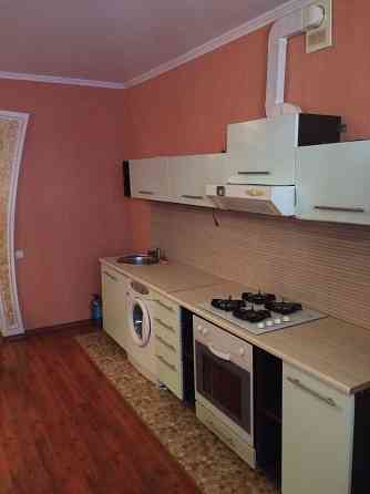 Сдам на год и более 2 комнатную квартиру в Монолите Чорноморськ