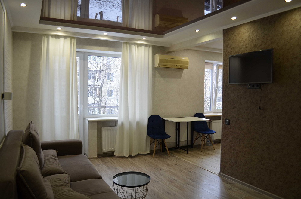 Квартира предлагается в аренду Верхогляда 10 А. Без комиссии Киев - изображение 1