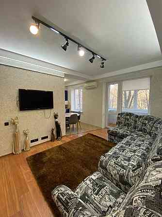 Оренда 3кімн квартири Печерськ Звіринецька ЛесіУкраїнки Будинок меблів Киев