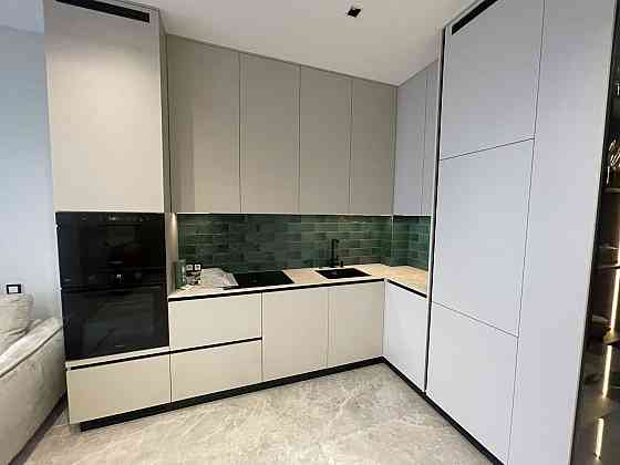 Здам видову 2-к в ЖК"Хенесі Хаус" по Нагірна,16/18 з новим ремонтом Киев