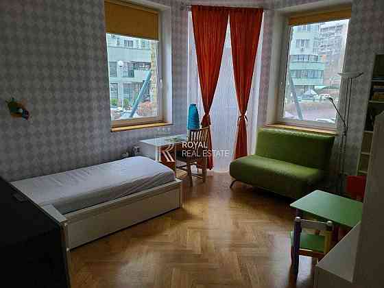 Оренда 3-кімнатна квартира ЖК Пори Року Соломʼянський район паркомісце Киев