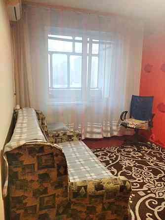 М."Харьковская"-пешком. Газ! 7 этаж.Сдам 1 комн.квартиру.Ул. Ревуцк Киев