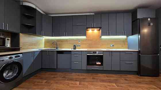 Продам 2к.розд. Вінграновського 2, ЖК Вудсторія, метро-10хв Київ