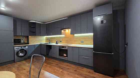 Продам 2к.розд. Вінграновського 2, ЖК Вудсторія, метро-10хв Київ