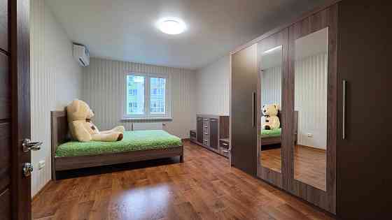 Продам 2к.розд. Вінграновського 2, ЖК Вудсторія, метро-10хв Київ