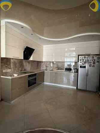 Просторная квартира в ЖК « Стикон» на Академика Глушко Одеса