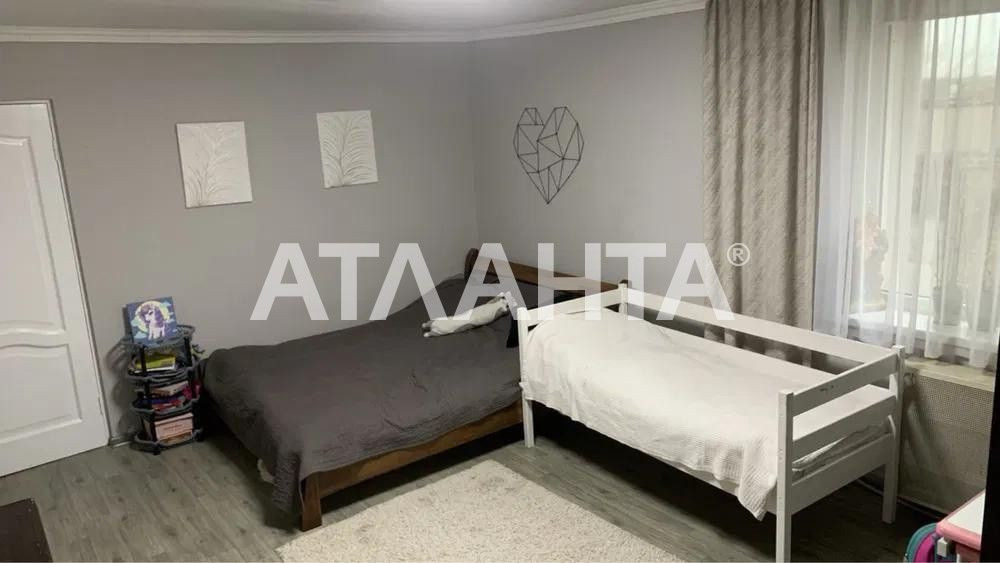 Продаж  затишної 2 кім. квартири по вул. Шевченка. Lviv - photo 2