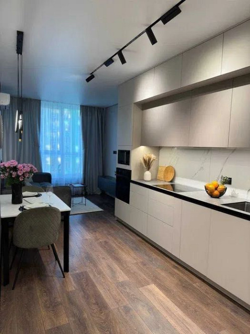 Продаж дизайнерська квартира ЖК Сіті Парк Ирпень - изображение 4