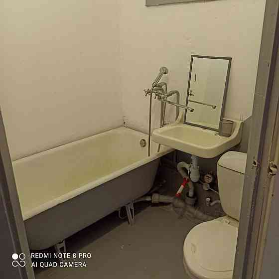 Продається 1 к квартира  Русанівка вул.. Ентузіастів, 29/2. Київ