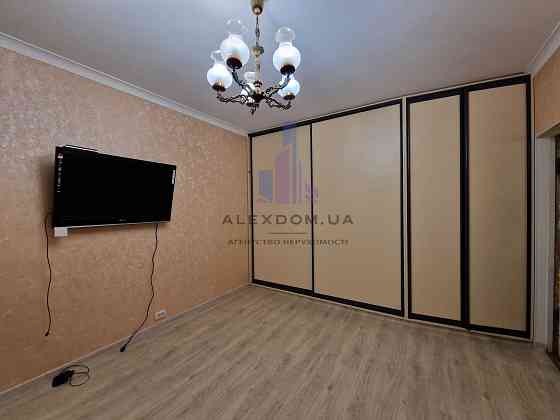 Продається 2к кв, вул. Райдужна, буд. 71 Райдужний масив Дарниця Київ