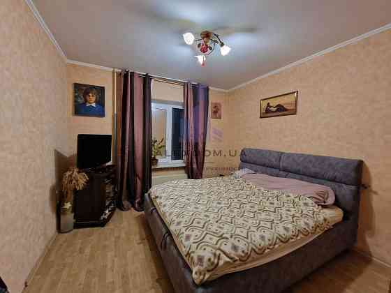 Продається 2к кв, вул. Райдужна, буд. 71 Райдужний масив Дарниця Київ