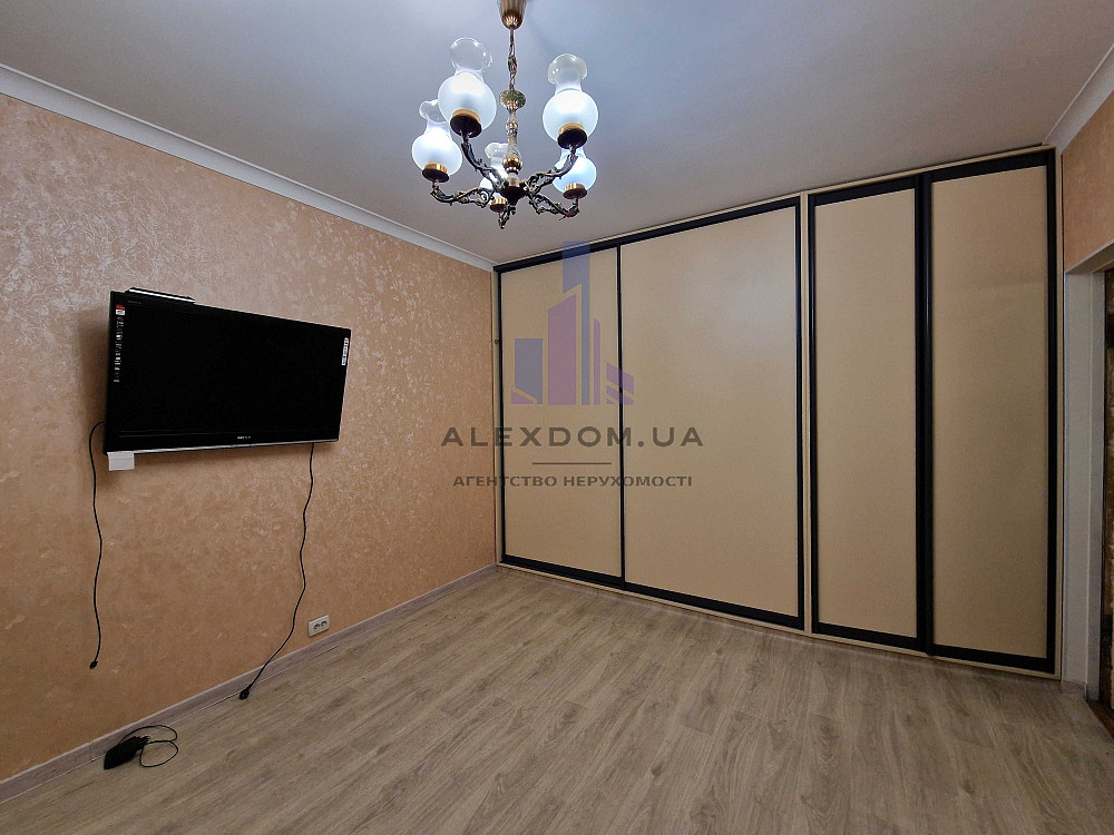 Продається 2к кв, вул. Райдужна, буд. 71 Райдужний масив Дарниця Киев - изображение 1