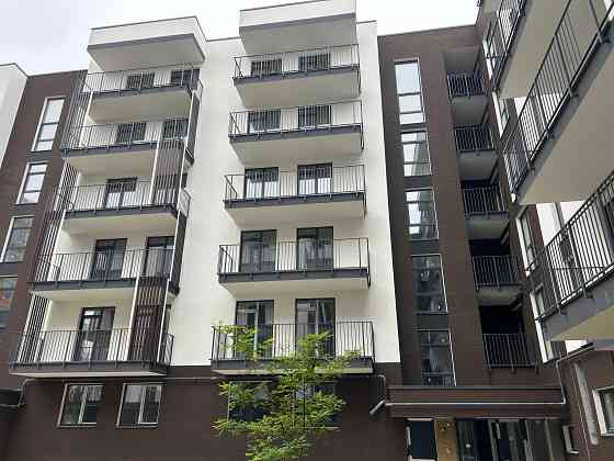 Продаж квартири з терасою в збудованому будинку бічна в. Трускавецька Lviv