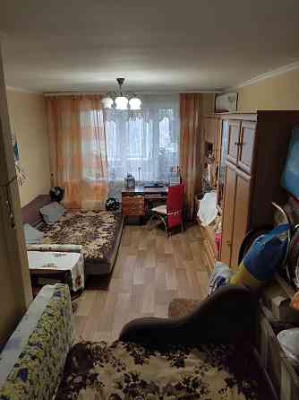 Продам 1 гостинку Тополь- 1  Шевченковский Дафи Днепр