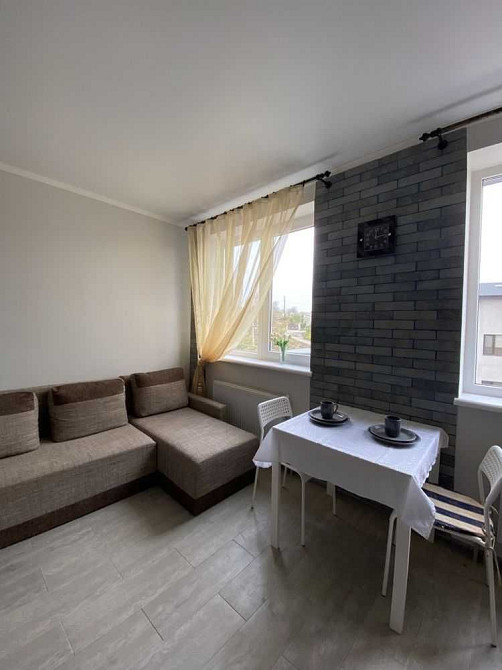 Сдам 1-комнатную квартиру-студию в новом доме в Лузановке Одеса - зображення 1